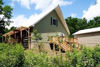 82 Shelter Valley Rd, Newfield, NY 14867