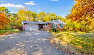 26 Winter St, Duxbury, MA 02332