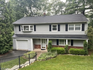7 Lovell Dr, Wanaque, NJ 07465