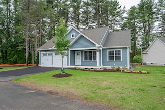 5 Doucet Ave, Nashua, NH 03062