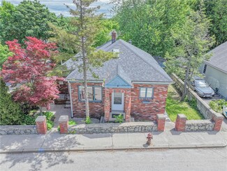 79 George Waterman Rd, Johnston, RI 02919