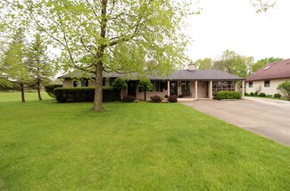 736 W Reade Ave, Upland, IN 46989