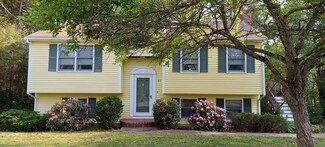 40 May St, Wrentham, MA 02093
