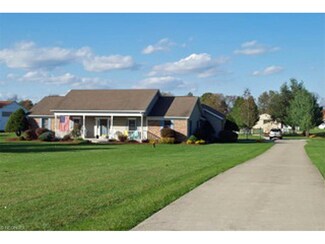 4169 Bassett Rd, Atwater, OH 44201