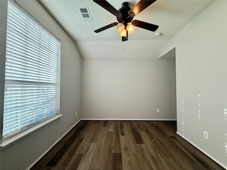1131 Grimes Dr, Forney, TX 75126