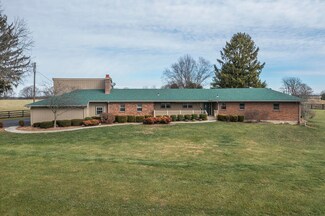 4290 McCowans Ferry Rd, Versailles, KY 40383