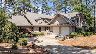 26 Cumberland Dr, Pinehurst, NC 28374