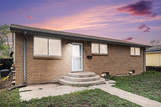 547 S 3rd Ave, Brighton, CO 80601