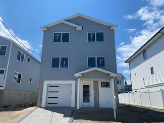12 Pershing Place, Island Park, NY 11558