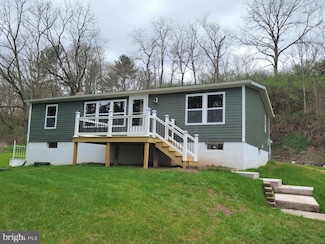 138 Spade Rd, Crystal Spring, PA 15536