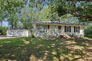 1430 Manning Ave S, Woodbury, MN 55129