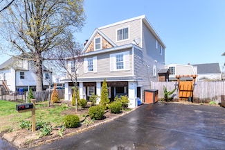 126 Garibaldi Ave, Stratford, CT 06615