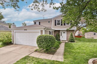4946 Somerton Dr, Hoffman Estates, IL 60010