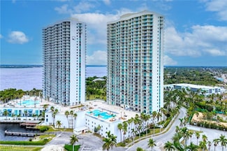 3000 Oasis Grand Blvd Unit 701, Fort Myers, FL 33916