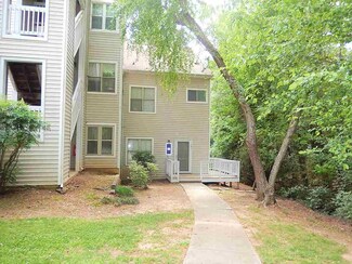 6121 Sunpointe Dr Unit 101, Raleigh, NC 27606