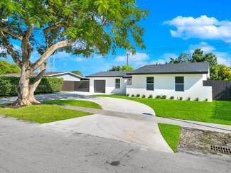 7701 SW 136th Ave, Miami, FL 33183