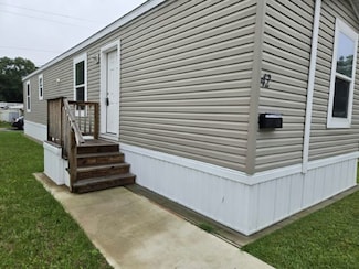 42 Randall Ave Unit 75, Keansburg, NJ 07734