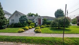 469 Stewart Ave, Staten Island, NY 10314