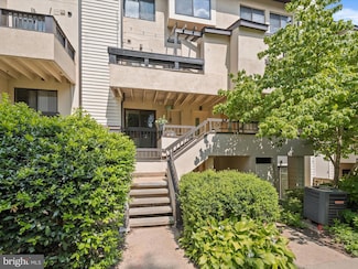 9719 Hellingly Place, Montgomery Village, MD 20886
