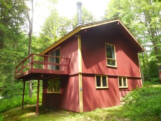 246 Evergreen Ln, Londonderry, VT 05148