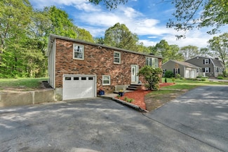 53 Mount Hope St, North Attleboro, MA 02760