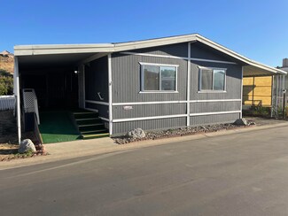 720 E Worth Ave Unit 51, Porterville, CA 93257