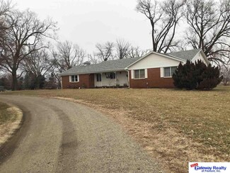 836 River Rd, Beemer, NE 68716