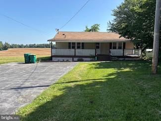 622 W Pine St, Mount Holly Springs, PA 17065
