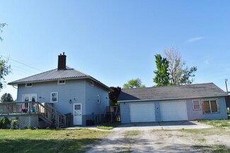 19998 180th St, Sumner, IA 50674