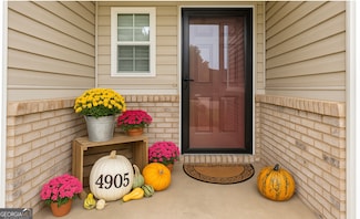 4905 Vireo Dr, Flowery Branch, GA 30542