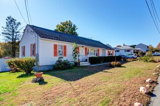 19 James Rd, Methuen, MA 01844