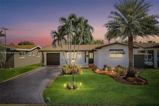 8571 NW 15th Ct, Pembroke Pines, FL 33024