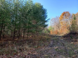 18A High Ground Rd, Newcastle, ME 04553