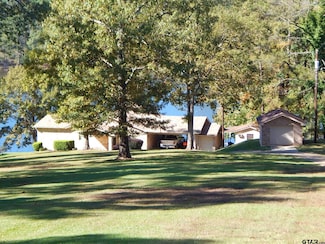 3073 E Lake Dr, Gladewater, TX 75647