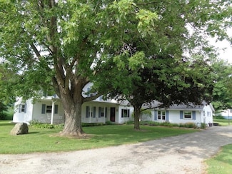 2121 Mccue Rd, Laura, OH 45337