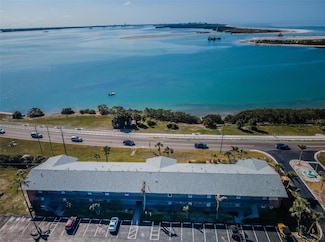 2 Causeway Blvd Unit 208, Dunedin, FL 34698