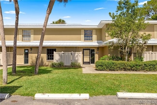 11549 W Bayshore Dr, Crystal River, FL 34429