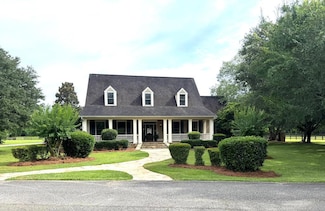 2837 Woodham Rd, Dothan, AL 36303