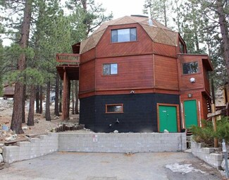 692 Palisades Dr Unit 5, June Lake, CA 93529