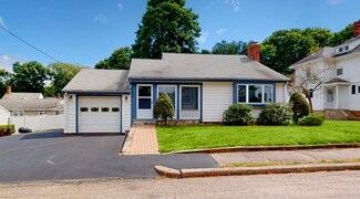 12 Grove St, East Weymouth, MA 02189