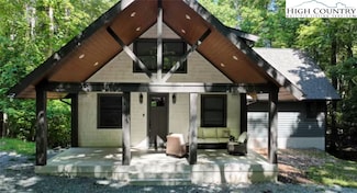 115 Black Birch Ln, Banner Elk, NC 28604