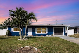 3095 Pinetree St, Port Charlotte, FL 33952