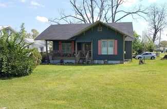 5372 9th St, Malone, FL 32445