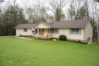 237 Colonial Dr, Rutland, VT 05701