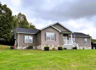 2601 Armstrong Rd, Summersville, WV 26651