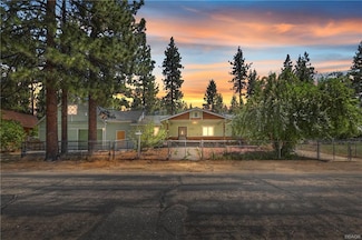 228 E Country Club Blvd, Big Bear City, CA 92314