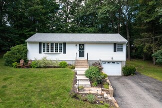 8 Juniper Ln, Rutland, MA 01543