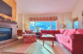 337 Handle Rd Unit Pines K, West Dover, VT 05356