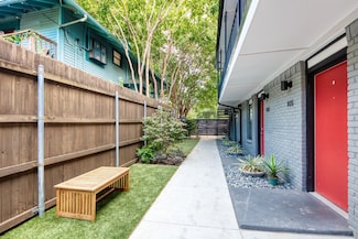 3914 Bowser Ave Unit 205, Dallas, TX 75219
