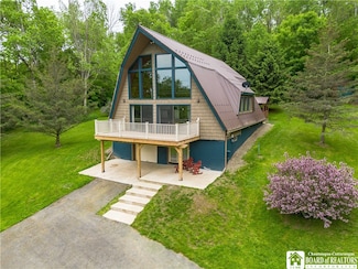 1581 Quaint Rd, Falconer, NY 14733